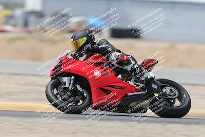 media/Apr-18-2025-CVMA Friday Practice (Fri) [[88baa45499]]/Racer 3/Session 5 (Turn 14 Tip In)/